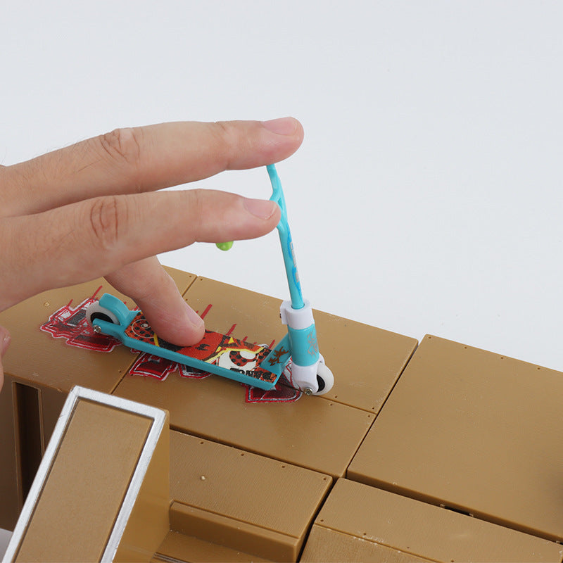 Mini Fingertip Pedal Car Skateboard Toy Mini Fingertip Pedal Car Skateboard Toy